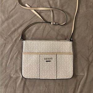 GUESS Logo Patterned Cream Crossbody Bag